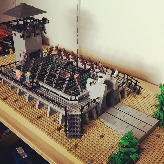 lego raptor cage