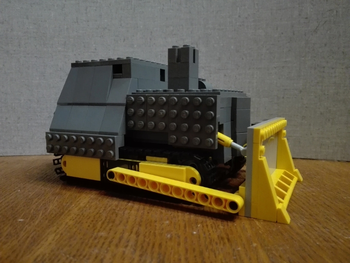 Marv's Killdozer (by Yoshík) from BrickLink Studio [BrickLink]