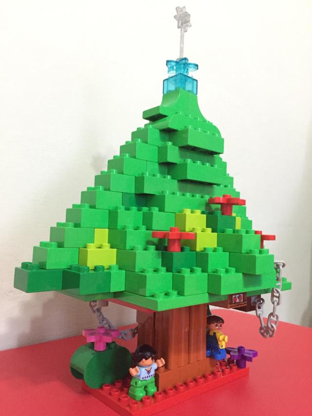 duplo christmas tree