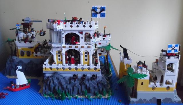 lego eldorado fortress moc